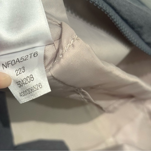 The North Face Gray Laptop Bag - Picture 7 of 14